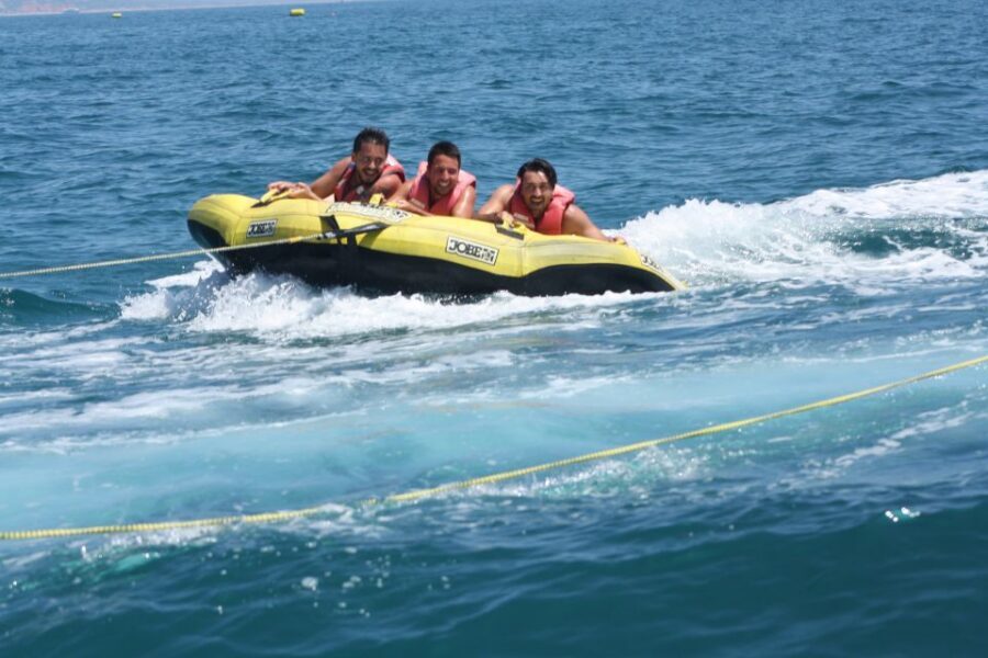 Albufeira: 10-Minute Crazy-Cookie Boat Ride - The 10-Minute Flow: From Life Jacket to Splashy Return
