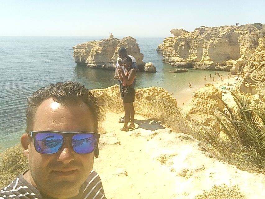 Albufeira: Private Sightseeing Tuk-Tuk Tour with Pickup - What it feels like on the day: pace, safety, and guide style