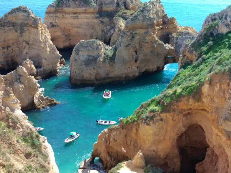 Algarve: Lagos, Ponta da Piedade and Sagres Private Tour - Ponta da Piedade: cliffs first, then caves if you choose the boat