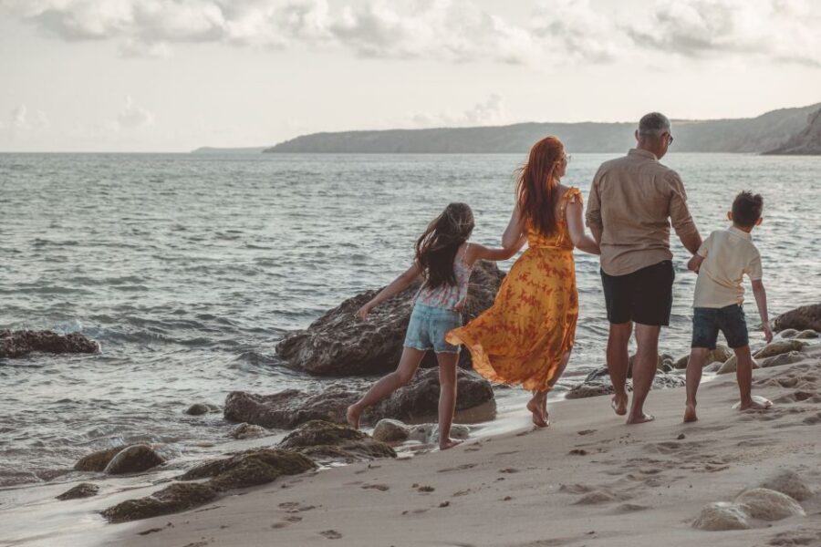 Algarve: Photoshoot for couple, family, portrait - Photos you’ll actually use: 40 edited images in 2–3 weeks
