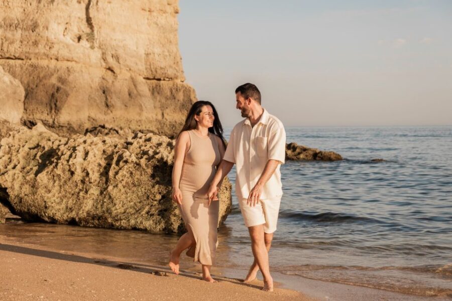 Algarve: Photoshoot for couple, family, portrait - Price and value: $412 per group (up to 5 people)