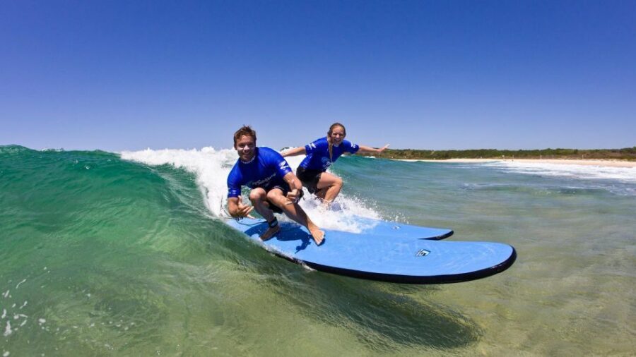 Armação de Pêra: 1:30-hour Surf Lesson for Beginners - Your 1.5-hour beginner lesson flow at the beach