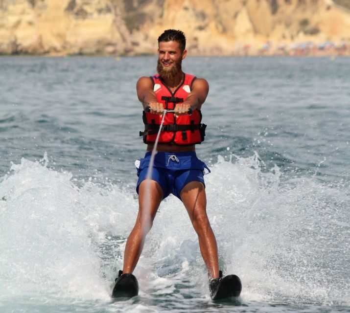 Armação de Pêra: 20-Minute Water Ski Adventure Ride - Safety briefing first: how beginners learn fast