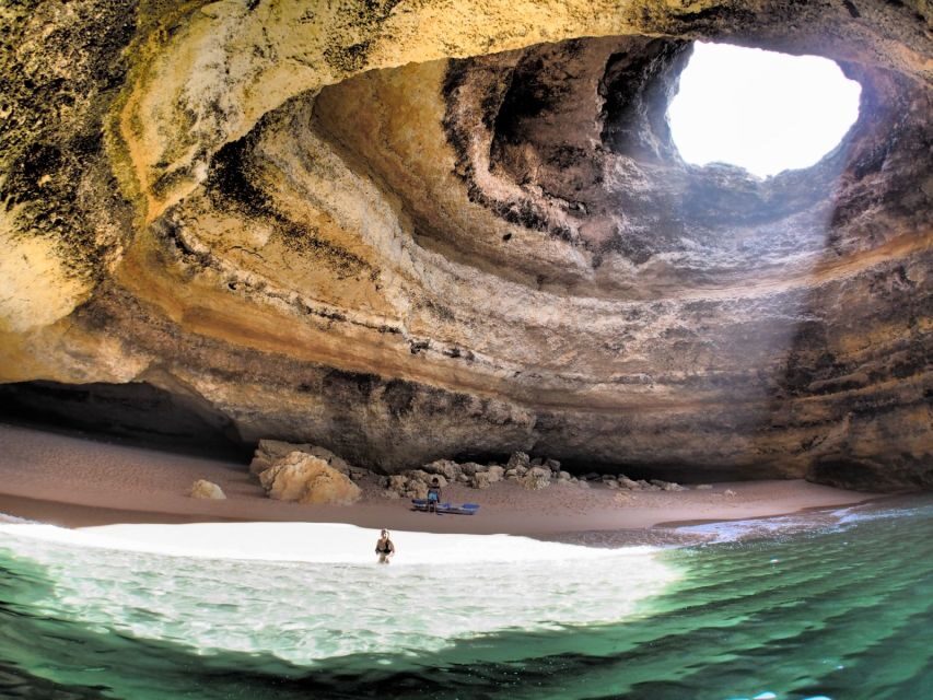 From Carvoeiro: Benagil Caves and Praia da Marinha Boat Trip - Meet at Carvoeiro Beach: getting on the boat without stress