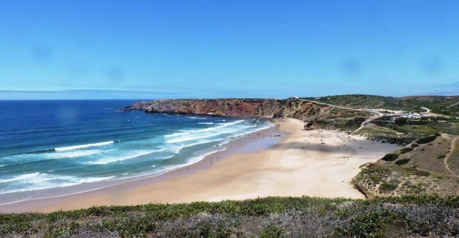 From Lagos: Private Guided Hike along the Vicentina Coast - The 4-hour walk: narrow trails, dramatic cliffs, and fisherman access