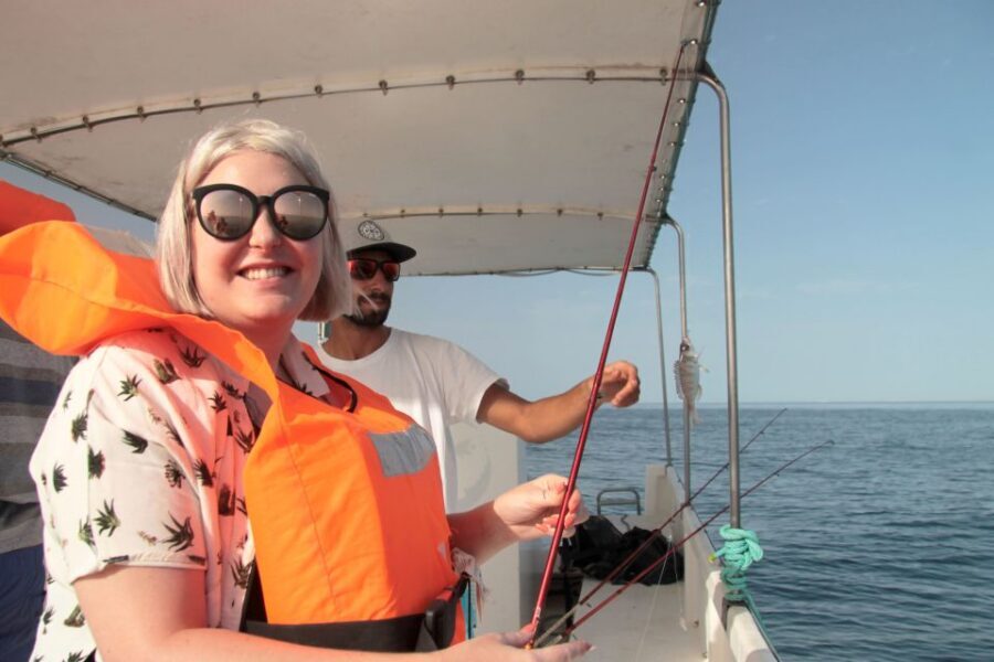 Fuzeta: 2.5-Hour Sport Fishing Tour - Rules That Affect Your Day: Smoking, Pets, and Safety Fit