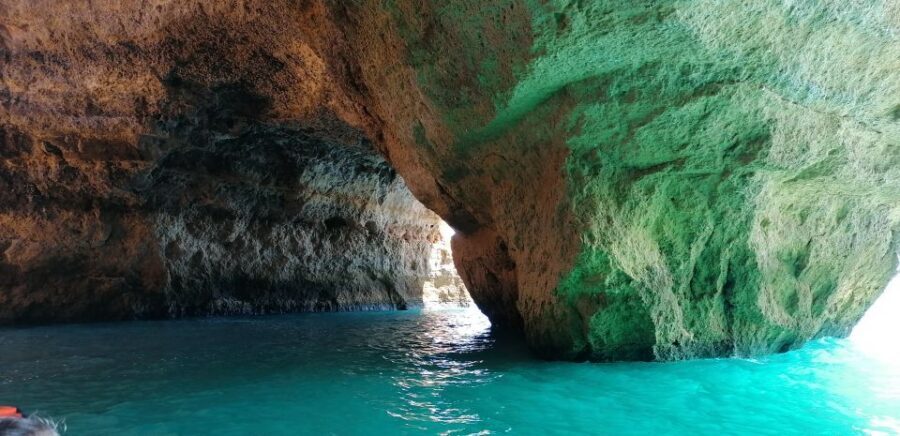 Portimão: Benagil Sea Caves Speedboat Adventure Tour - Key things I’d circle in your notes