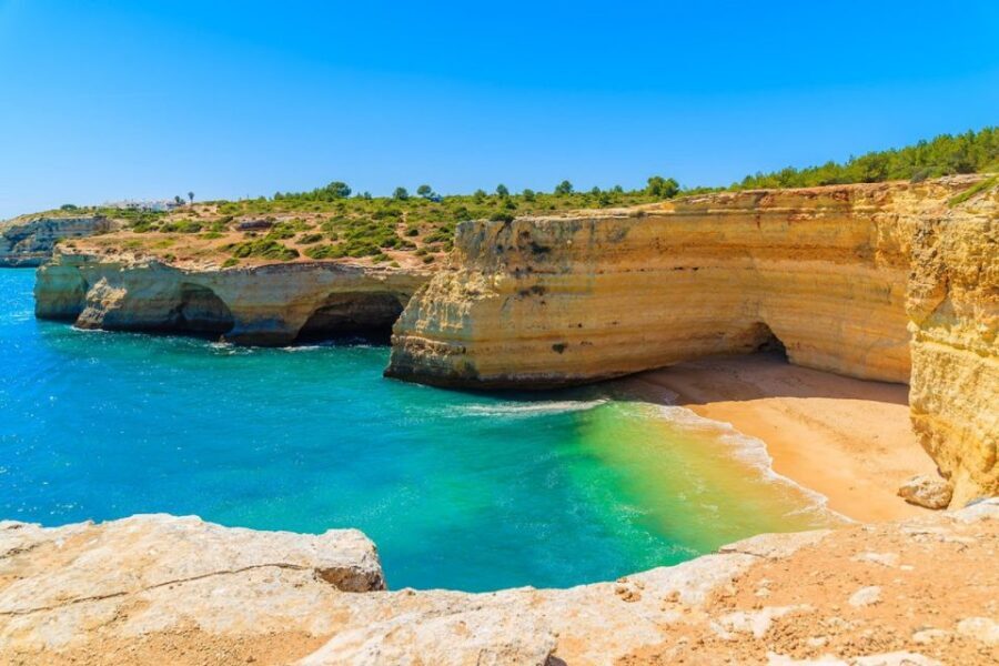 Portimão: Benagil Sea Caves Speedboat Adventure Tour - What You’re Really Getting: a 90-minute Algarve Rush for Benagil