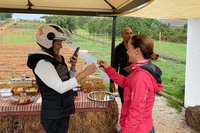 Ride & Wine: Scenic Quinta Da Tor Winery Electric 2x2 bike Tour - Meeting at Dirtebikers and rolling toward Loulé