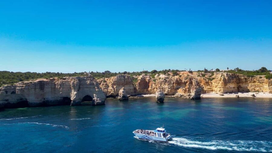 Vilamoura: Benagil Cave Quest Boat Tour - Benagil Cave access can change on the day