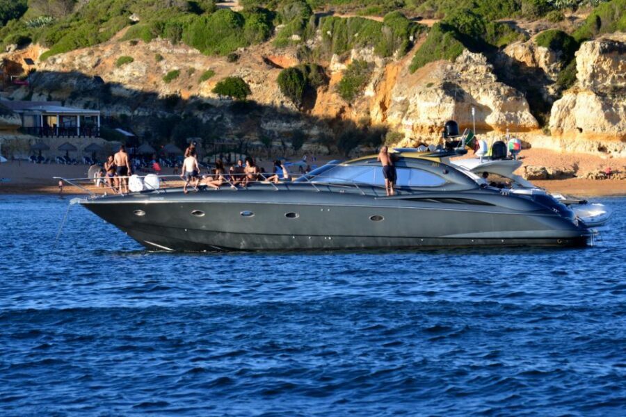 Vilamoura: Custom Private Yacht Cruise with Drinks & Bites - Lunch on full days: plan for cost, not for a surprise